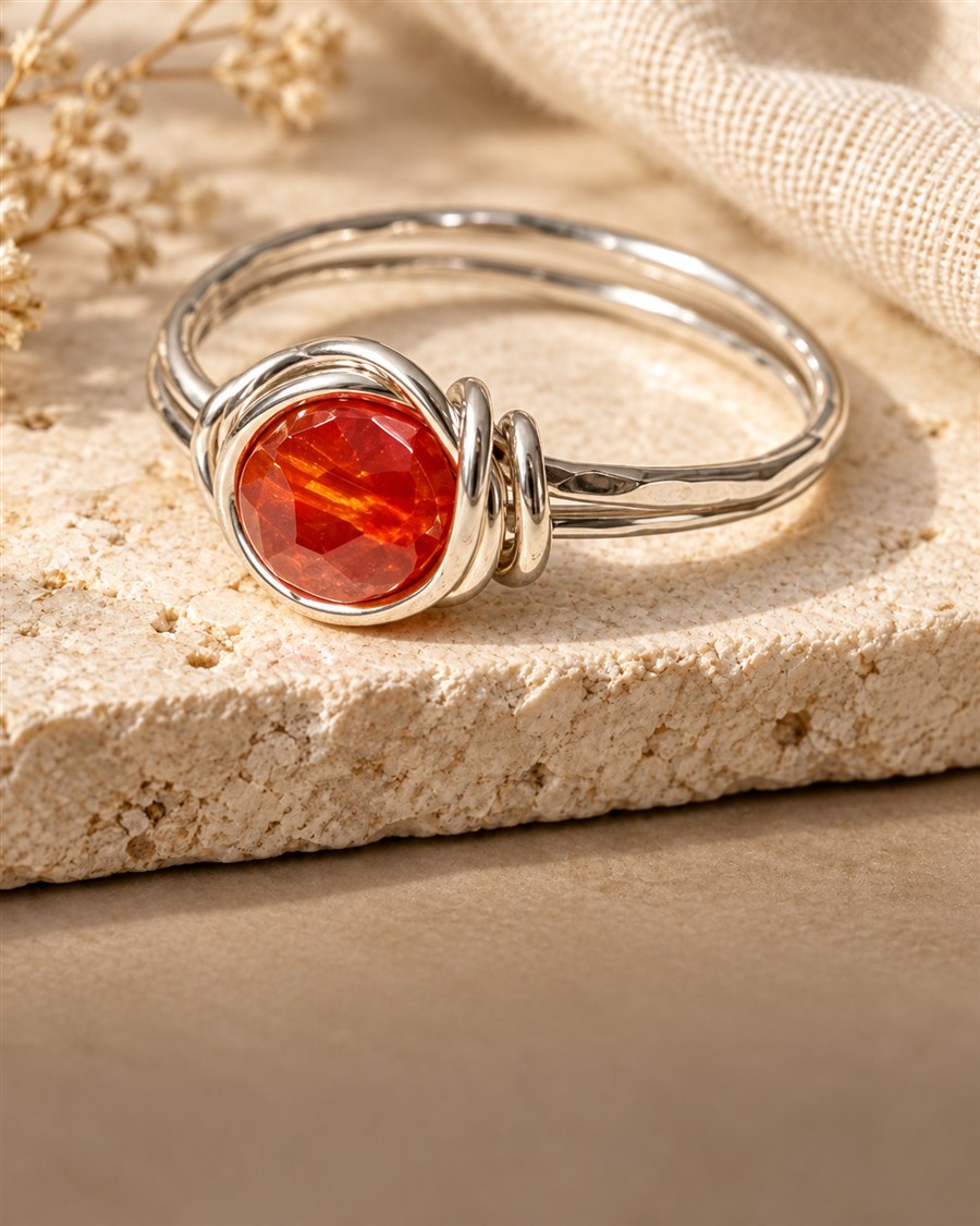 Ring Nr. 8 – Leuchtendes Orange